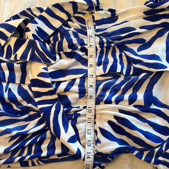 Dress - Picture 9 of 13